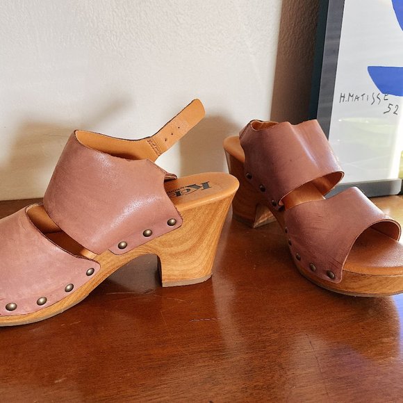 Kork-Ease Shoes - Blush Pink Wooden Clogs